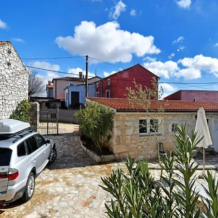 Вілла Casa Vento By Guide Пореч